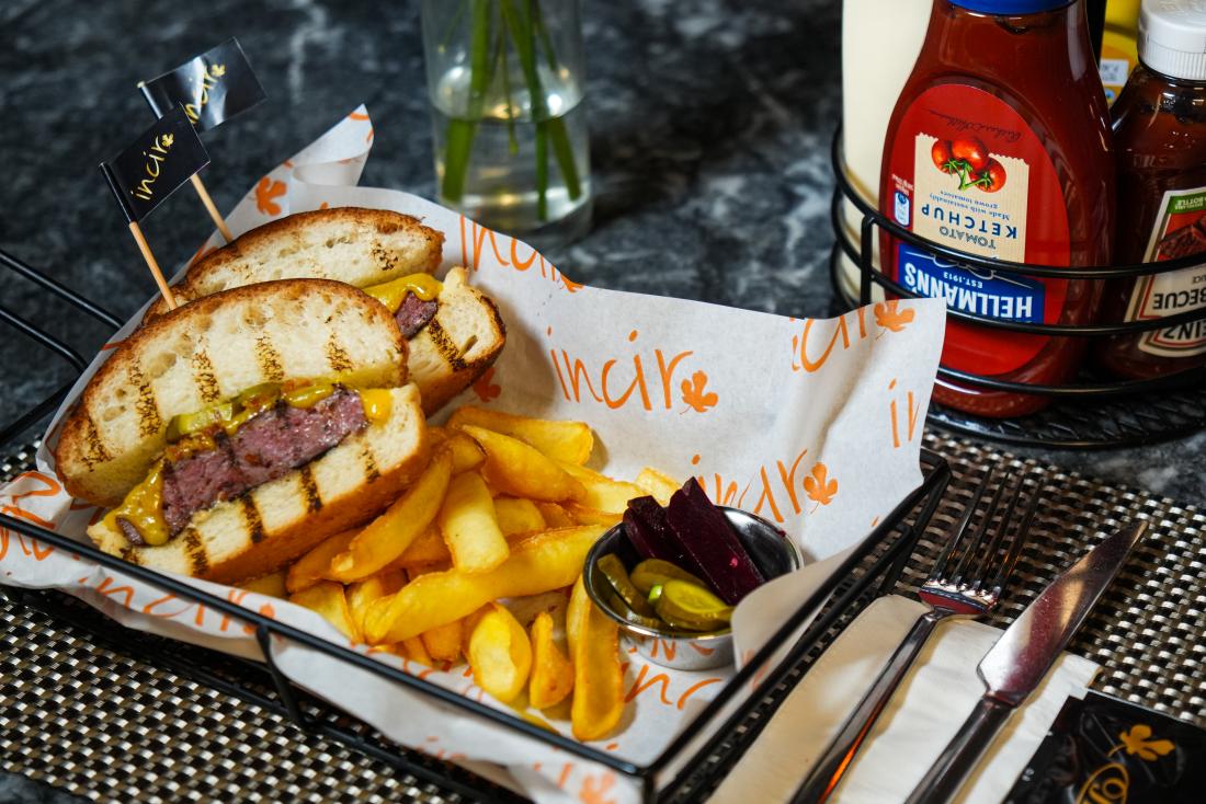 İncir Cafe & Lounge